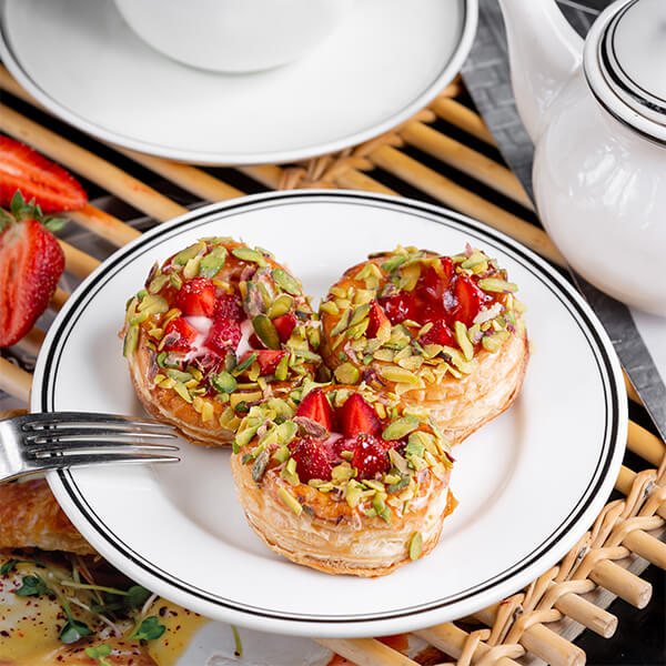 Rose and Pistachio Shortbread