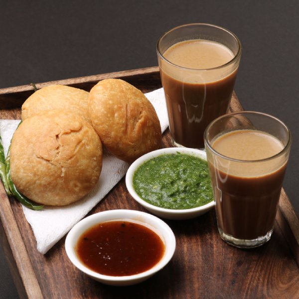 chai and kachori